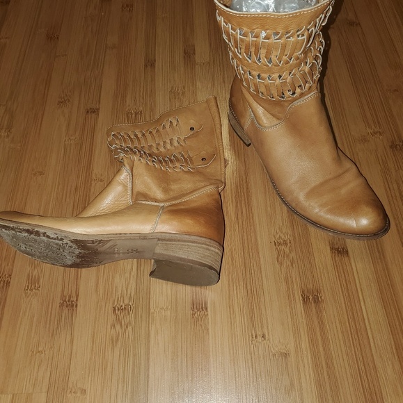 VERO CUOIO SIZE 38 MADE IN ITALY BOOTS - Picture 2 of 5